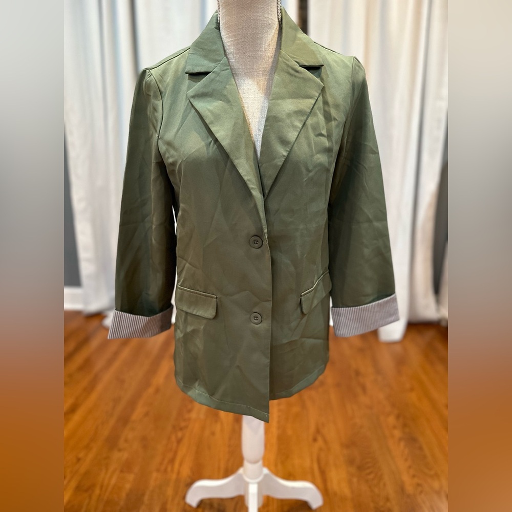 Shein seafoam green button front blazer women’s size small LNC